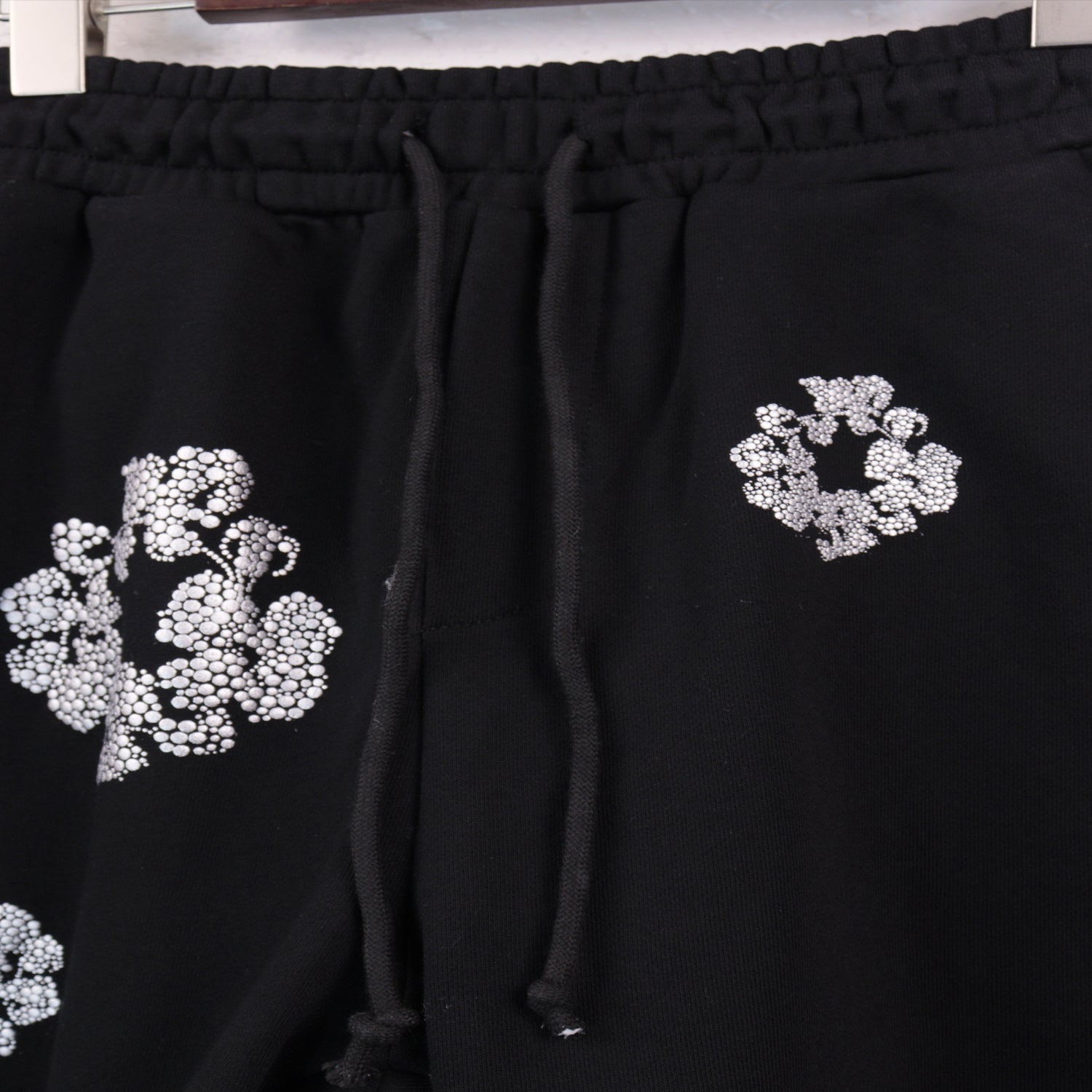 DENIM TEARS  Shorts 8659